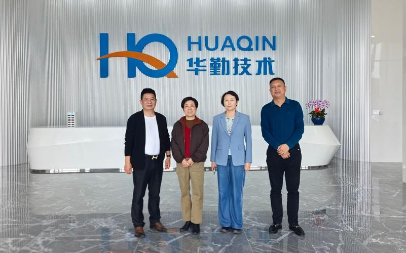 数据存储和人工智能行业应用系统集成等产品流水线,后又到员工